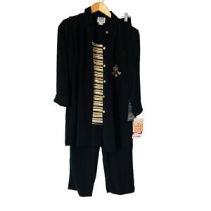 R&M Richards Two Piece Shirt And Pants Set Size 8 NWT